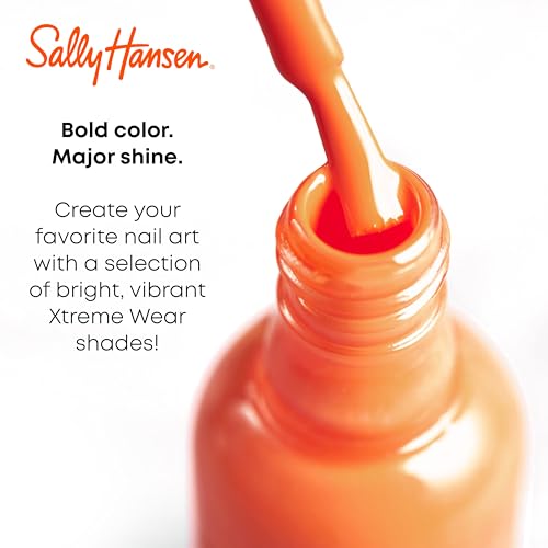 sally hansen xtreme wear nail polish  streak-free shiny finish long-lasting chip-resistant opaque  big apple-tini  dark green nail color