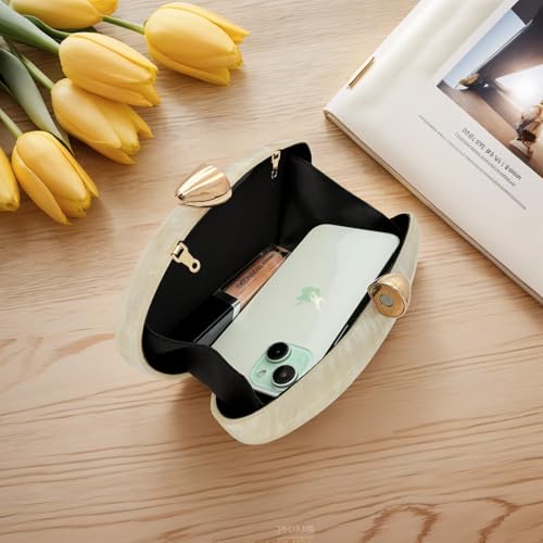Image of Pearl Clutch Purse Acrylic Shell Clutch Bag Bridal Purse for Women Wedding Party
