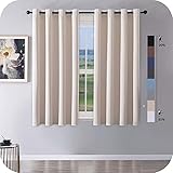 welche farbe passt zu braun Humanisiertes Design: Es sieht beidseitig matt aus. Der blickdichte Vorhang besitzt gut verarbeitet und viele Funktionnen. Es kann Sie vor Sonnenlicht und ultravioletten Strahlen schützen und Lärm effektiv reduzieren. Im Sommer können Vorhänge Sonnenlicht und ultraviolette Strahlen für Sie und Ihre Familie blockieren. Im Winter können Vorhänge Sie und Ihre Familie vor Kälte schützen. Dieser Vorhang bietet Ihnen zu jeder Jahreszeit Privatsphäre 