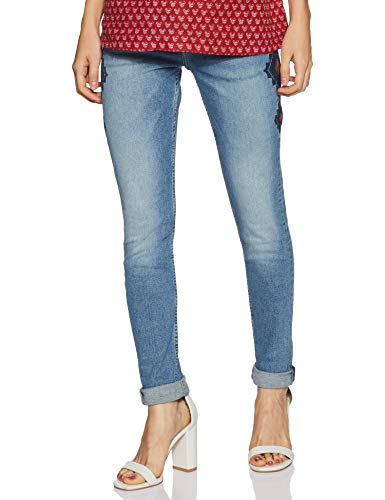 Levi’s Womens 5 Pocket Whiskered Effect Jeans