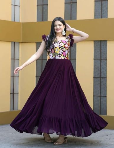 Image of Women's Floral Printed Stylish Georgette Anarkali Gown for Women.