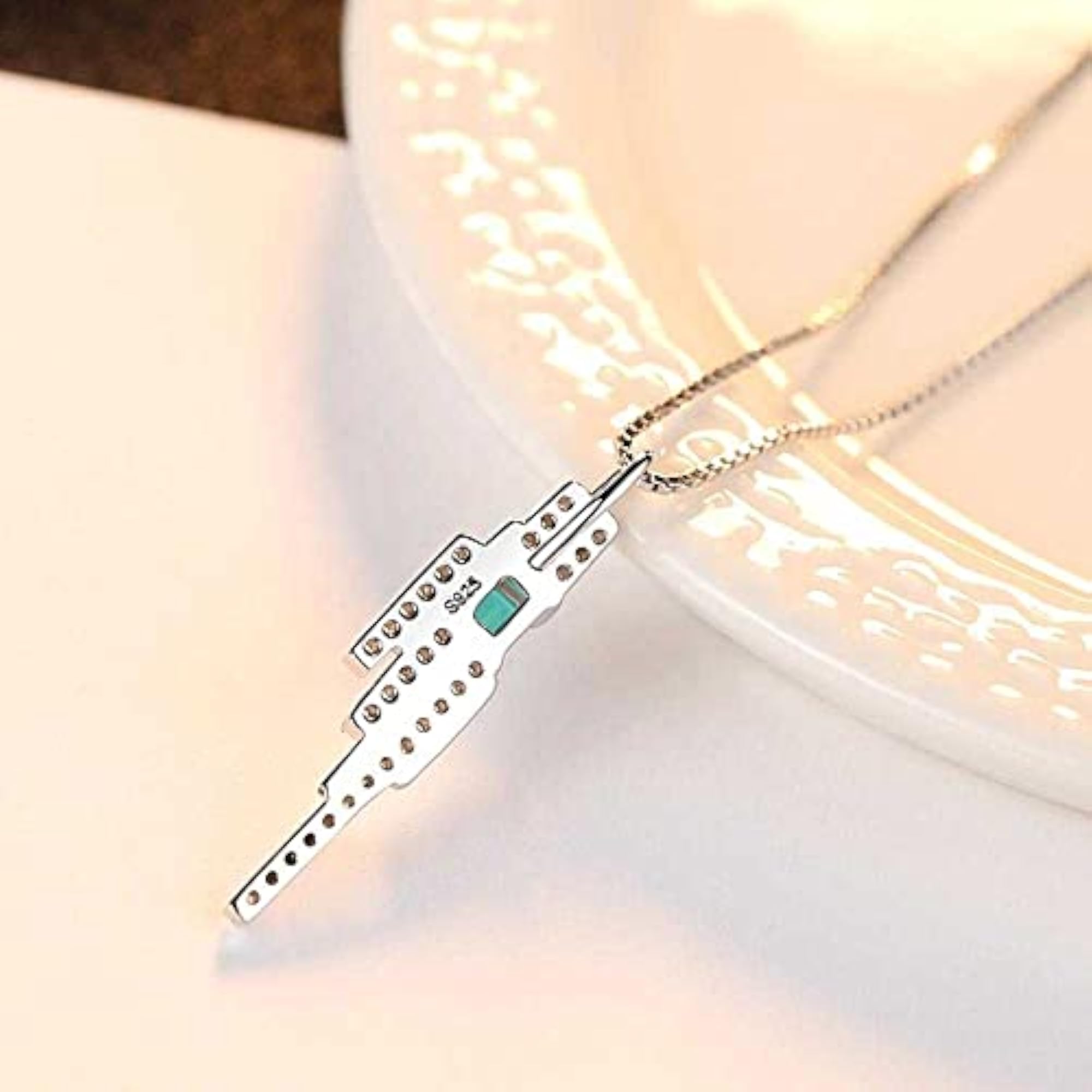 Bling Queen Zirconia Pendant Necklace