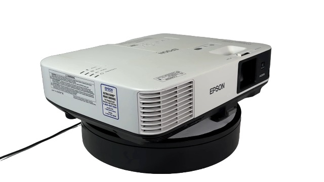 Amazon.com: Epson PowerLite V11H820020 Powerlite 2065 LCD
