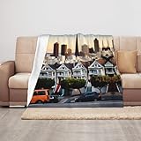 Comodidad y versatilidad para todas las estaciones: diseñada para proporcionar calidez y comodidad durante todo el año, esta manta con estampado de San Francisco de 125 x 100 cm es para acurrucarse en el sofá, la cama o incluso durante actividades al aire libre como acampar y viajar.