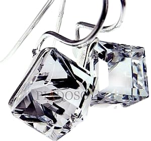 Boucles d'oreilles cube en cristal Arande l'accessoire idéal pour sublimer vos soirées