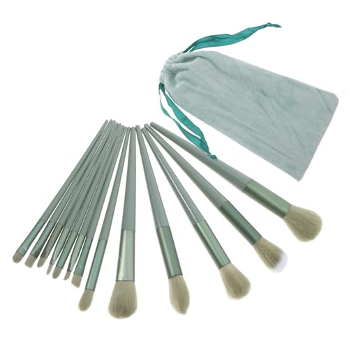 Pinceaux de maquillage et spatule pour éviter le gaspillage de teint