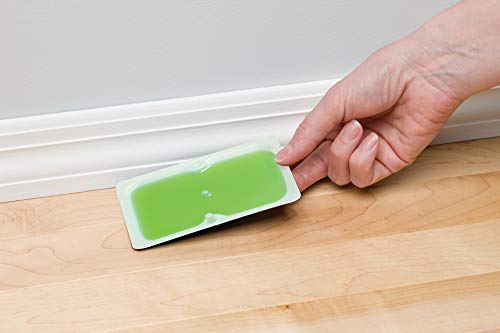 Tomcat Super Hold Glue Traps Mouse Size, Contains 4 Mouse Size Glue Traps - Captures Mice - Also Used For Cockroaches, Scorpions, Spiders And Many Other Pests #TOP1