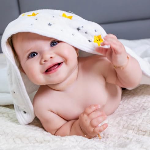 Image of Primo Passi Hands-Free Baby Bath Towel Soft and Ultra Absorbent Cotton Hooded Extra-Large, 40x40 inches, Apron Towel for Safe Babies Bath time
