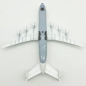 Amazon | An-225 Mriya飛行機模型1:400スケールシミュレーション