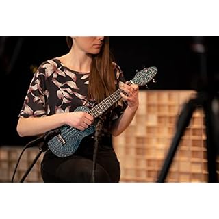 Ortega Guitars Ukulélé Soprano bleu – Keiki K2 – Kit de démarrage incluant Accordeur, Courroie, 5 Médiators Medium et… - Les Beatles, Paul McCartney, John Lennon, RIngo Starr, George Harrison Ortega Guitars Ukulélé Soprano bleu - Keiki K2 - Kit de démarrage incluant Accordeur, Courroie, 5 Médiators Medium et… – Image 5