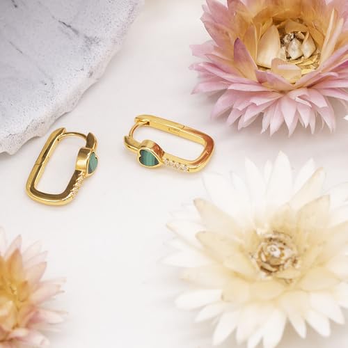 Boucles d'oreilles huggy malachite en cœur, le cadeau idéal pour femme