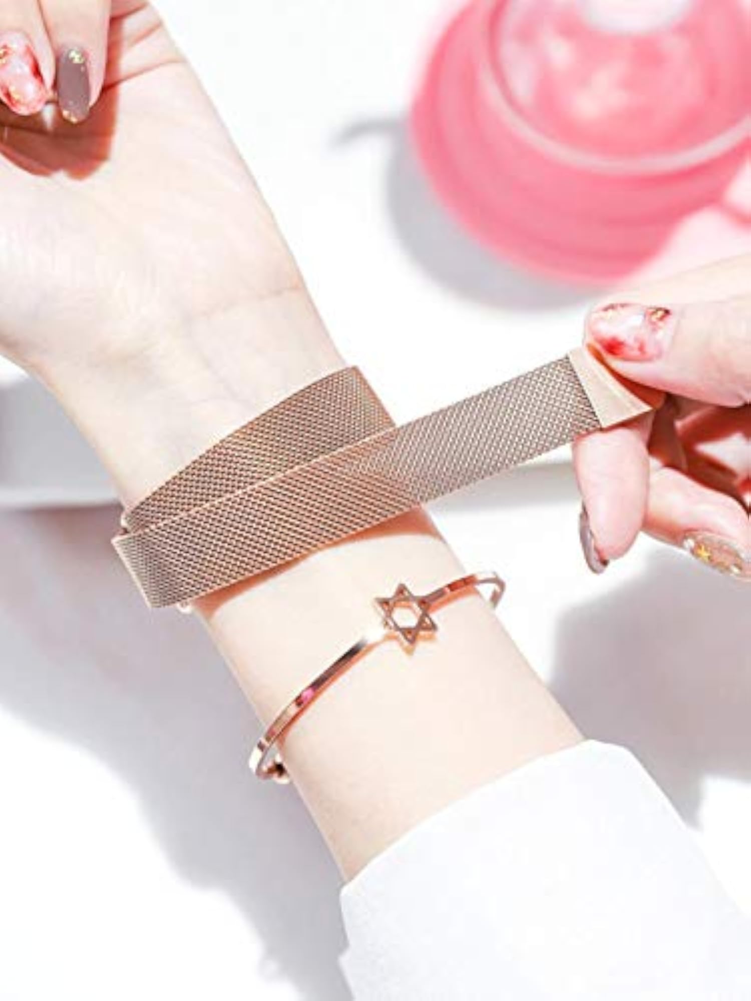 Women's Elegant Analog Timepiece with Butterfly Accents