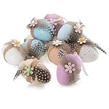 CONTENU DE LA LIVRAISON : 12x œufs de Pâques (3x de chaque couleur) // Dimensions : environ 7 x 5 cm (hauteur x largeur) // Matériau : plastique, ruban de jute, plumes, bois // Couleur des œufs : blanc, bleu clair, marron clair, violet