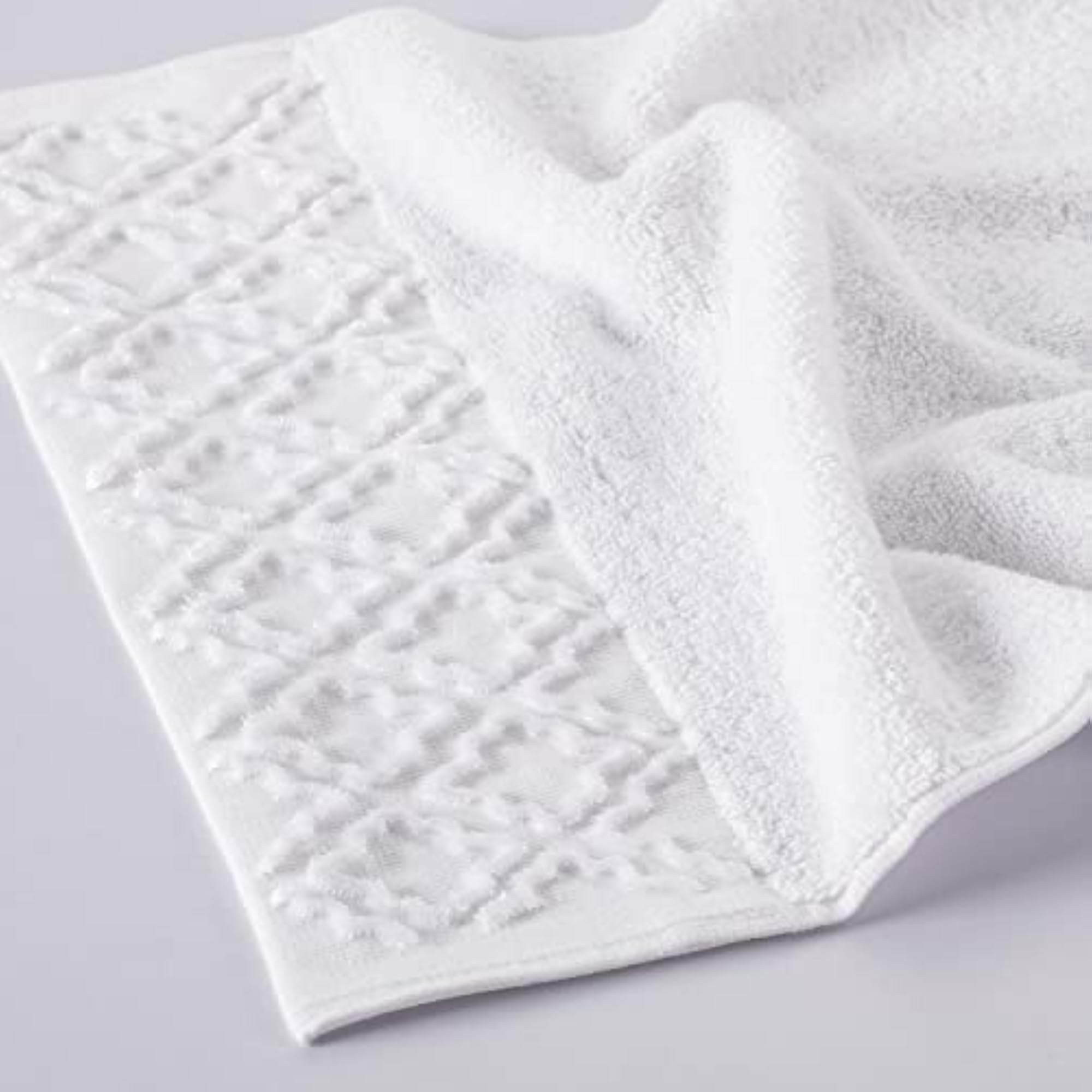 100% Cotton Picasso Towels for Bath, Highly Absorbent & Soft, 1 Piece