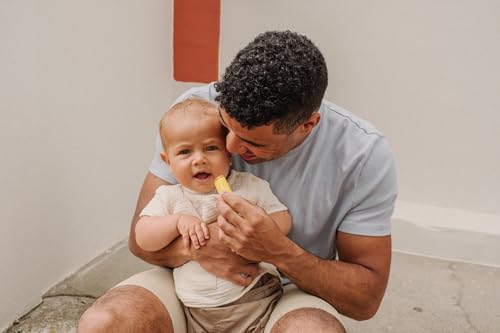 Mustela - High Protection Sun Stick Spf 50 - Safe For The Entire Family From Birth On - Sunblock With Avocado Oil and Vitamin E - Body and Face Spf Against UVA and UVB Rays - Fragance-Free 9ML