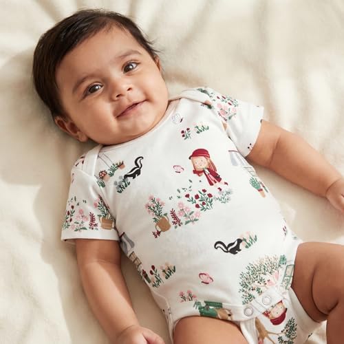 Image of Haus And Kinder Baby Clothes Set For 0-6 Months - Pack Of 5 | 5-piece Newborn Outfit With Onesie, T-shirt, Pants, Shorts, Vest ? Soft Jersey Cotton Infant Apparel | Scarlet Print For Boys & Girls