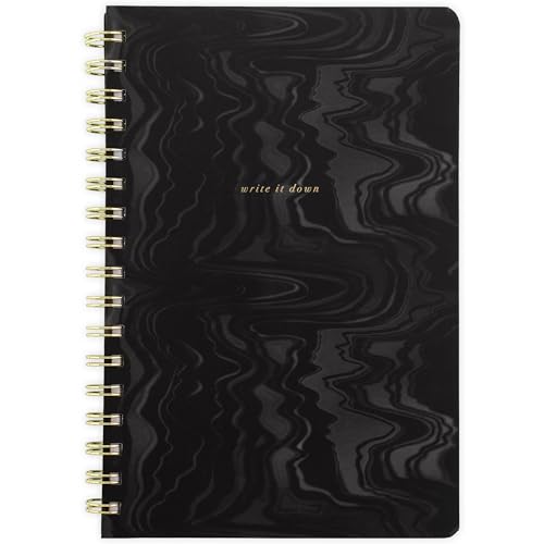 Cahier à spirales au bureau ou en réunion avec le West Village