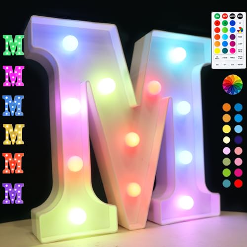 LED Buchstaben Lichter Alphabet, 18 Farblich Veränderbar Led Leuchtbuchstaben mit Fernbedienung Timer Nacht Lichter, Dekoration für Geburtstag Party Weihnachten Hochzeit Kinderzimmer - Buchstaben M