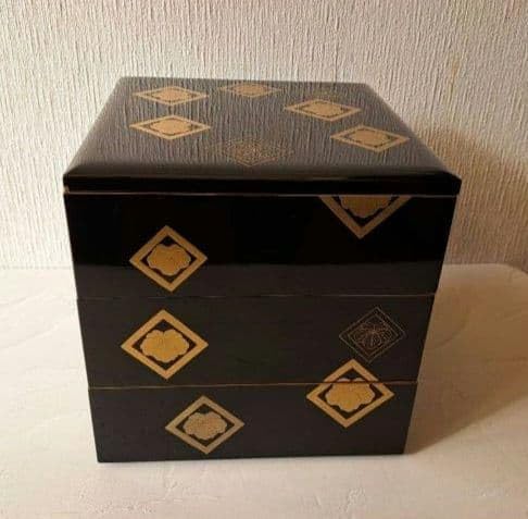 時代物 木製漆器 3段 重箱 骨董品 お正月