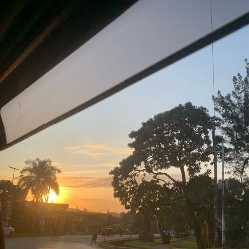 L&rsquo;architecte des &eacute;toiles 🌟 Podcast Por l&rsquo;&eacute;trang&egrave;re de lumi&egrave;re 🕊️ arte de portada