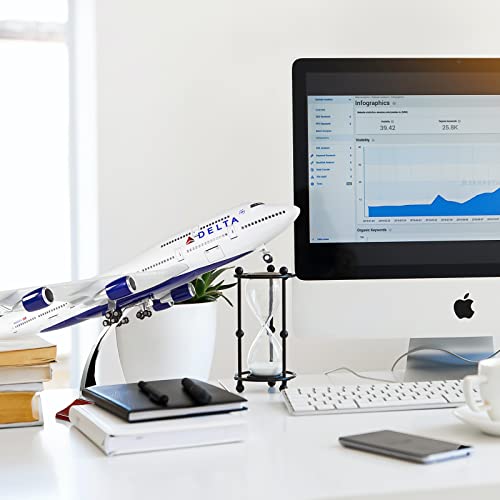Lose Fun Park 1:130 Scale Large Airplane Model Delta Boeing 747 Plane Models Diecast Airplanes with LED Light for Collection or Gift
