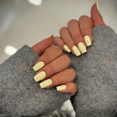 KXAMELIE Pastel Yellow Press on Nails Medium Square, Soft Gel Fake Nails Short Coffin, Glossy Full Cover Acrylic Nails Press on with Nail Glue, Reusable Glue on Nail for Women, Easy to Apply, 28 Pcs