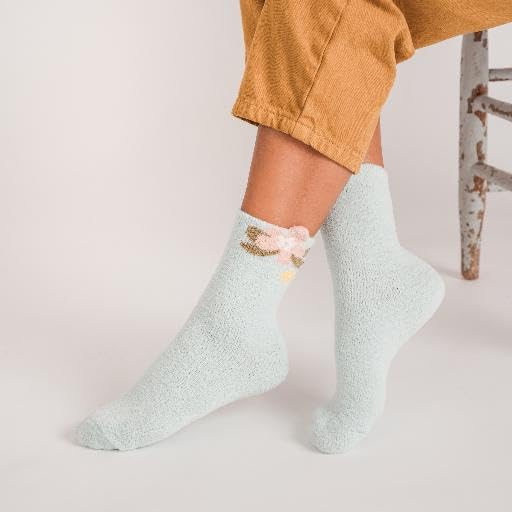 Image of MUK LUKS Women's 2 Pack Boxed Cozy Crew Socks