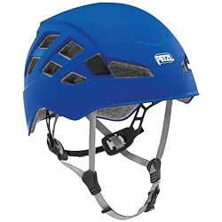 PETZL - Casco BOREO - Hombre, Blue, M/L: Carcasa exterior dura para resistir a los impactos y a las rayadas y ofrecer una durabilidad óptima; Diseño envolvente, más bajo en la zona posterior, para una mayor protección contra la caída de piedras, los impactos laterales, delanteros y posterio...