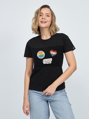 Women's Cotton T-Shirts with Stickers Medium