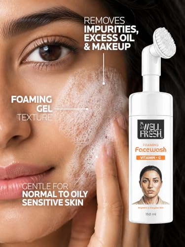 Image of Well Clear Mojo Glow Vitamin C Face Wash, Brightens & Energizes Skin, Sulphate & Paraben Free, 150ml