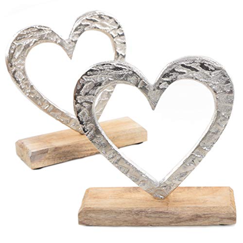 Logbuch-Verlag Lot de 2 grands cœurs en métal et bois - Symbole de cadeau d'amour, de Saint Valentin, de fête des mères - Cœur en métal à poser - 16 cm