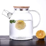 MATERIAL PREMIUM, GRAN CAPACIDAD »Nuevo diseño con vidrio de borosilicato grueso, sin BPA y sin plomo, liviano, duradero, resistente a temperaturas de -20 ℃ a 150 ℃, para que pueda verter agua hirviendo de manera segura, segura para la estufa, se mantiene limpia y resistente al calor. 56 onzas de capacidad, parece pequeño, pero contiene mucho líquido, suficiente para servir a su familia o entretener a sus invitados.