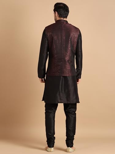 Image of men's Silk Blend Kurta Pejama & Waistcot Set