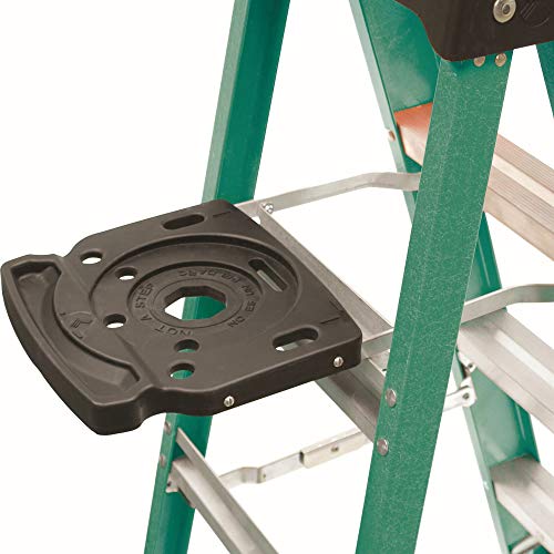 Louisville Ladder FS4006 Fiberglass Standard Step Ladder, 6 Feet, Green