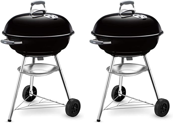 Weber Compact Kettle Barbacoa de carbón, superficie de la parrilla de Ø 57 cm, barbacoa con tapa y cuba esmaltadas en porcelana, soporte de tres patas y ruedas, rejilla cromada - Negro (1321004)