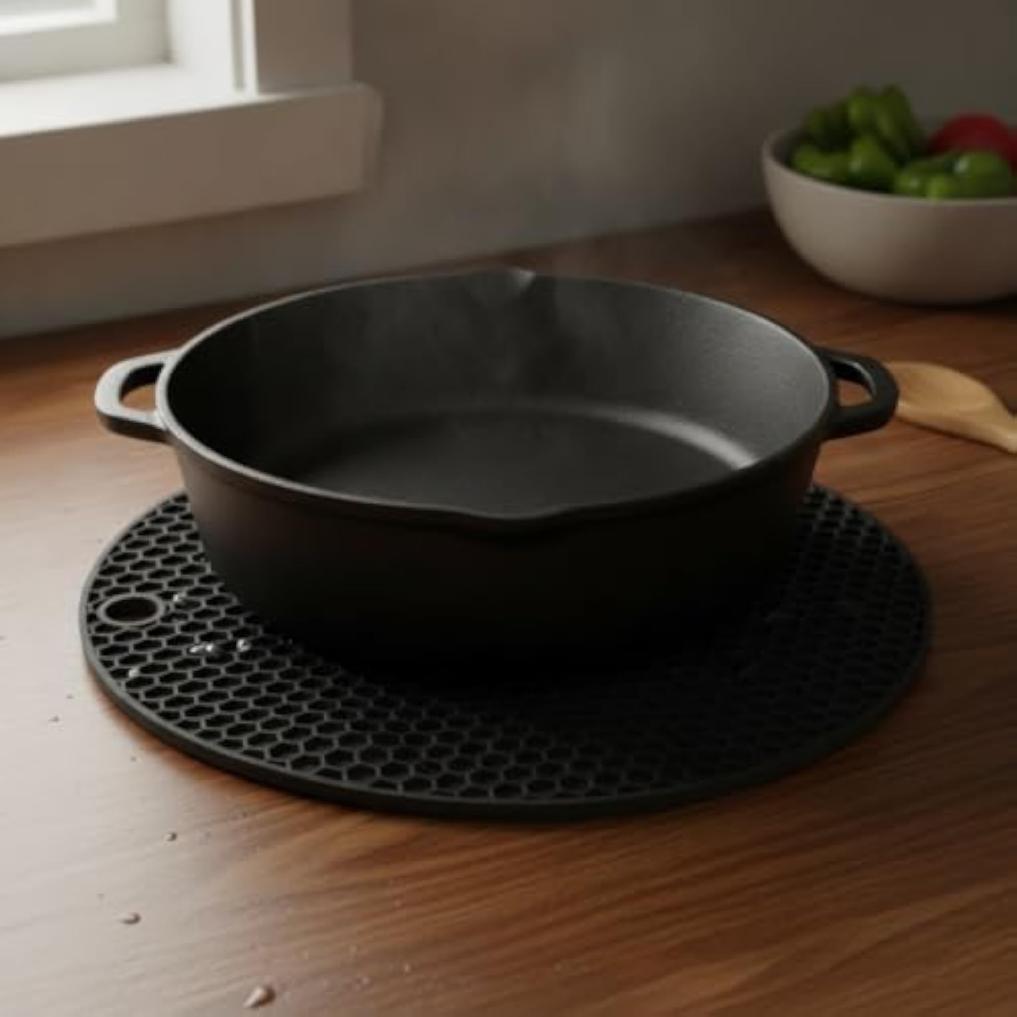 Thick Round Silicone Placemat, Non-Slip Table Mat