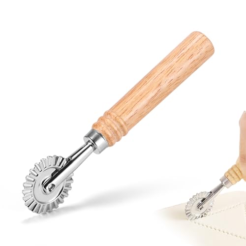 SHANGSKY Pastry Cutter Wheel, Ravioli Cutter Wheel with Long Wooden Handle, Pasta Cutter Dumpling Lace Making Noodle Ruffled Edge Cookies Pie Cutter Kitchen Dough Cutting Tool