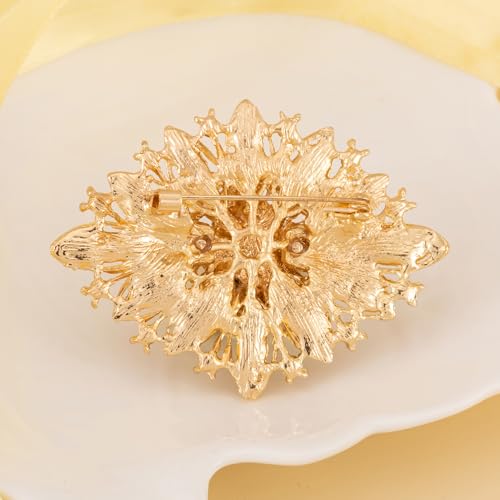 Image of Vintage Art Deco Crystal Rhinestone Brooch Pin for Women