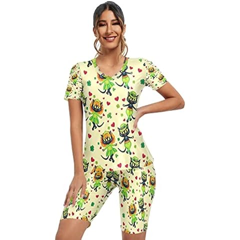 Women Two Piece Outfits Daily Wear Sets, Cute Black Cat Lucky Clover Yoga Workout Short Sleeve V Neck Biker Shorts Set Sports Suit short Sleeve top and Pants Cover