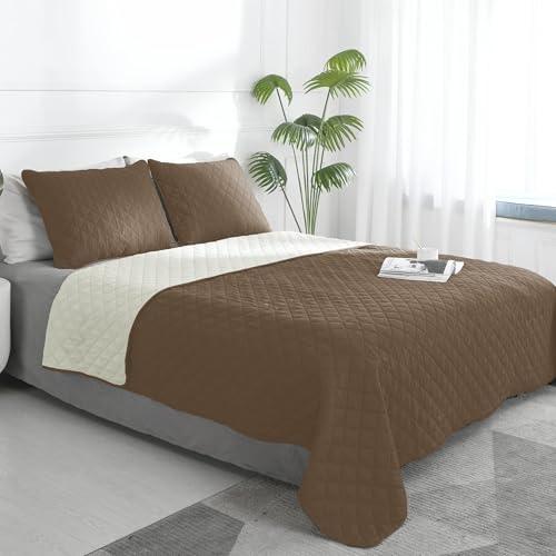 Easy-Going Camel/Ivory Reversible Quilt Set