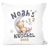 Unsere Kissenhüllen werden in Deutschland mit Liebe zum Detail designed und in unserer kleinen Manufaktur sozial, fair und in liebevoller Handarbeit bedruckt. So entstehen ausgefallene, individuelle Geschenke und einzigartige Unikate!