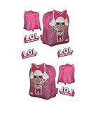 Verstellbare, gepolsterte Schultergurte, ein Tragegriff und ein Hauptfach mit Reißverschluss ist die perfekte Tasche für jeden L.O.L Surprise Puppen-Fan.
