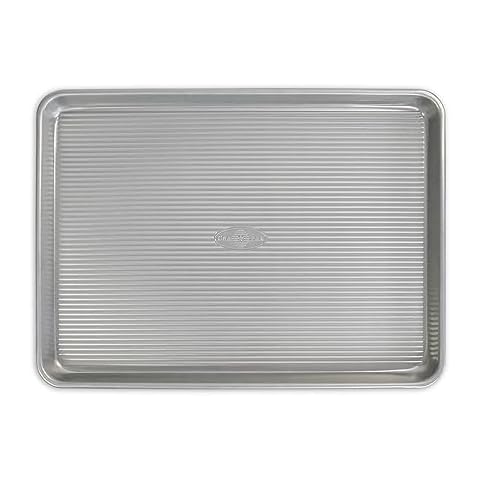 USA Pan Bakeware Half Sheet Pan, Warp Resistant Nonstick Baking Pan, Made in the USA from Aluminized Steel 17.75 x 12.75 x 1 Cover