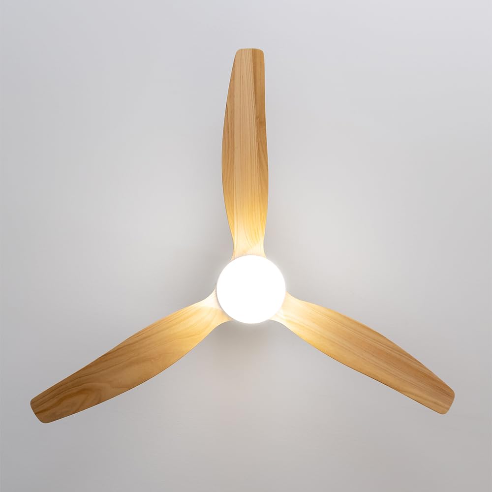 Cecotec Wentylator sufitowy ze światłem i pilotem zdalnego sterowania EnergySilence Aero 5600 Classic Gold & LightWood. Silnik prądu stałego 40 W, 3 łopatki, światło LED, timer, 6 prędkości, tryb
