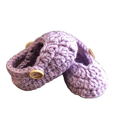 Crochet slip-on style baby shoes, Crochet Baby girl shoes, Baby girl and boys slippers, handmade by order from 0-12 months, different colors by order, first shoes, baby girl, newborn shoes, adjustable slip-on strap,, purple shoes, soft and comfy, exclusive design, crochet baby shoe
