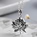 Produktbild ESCYQ Vintage 925 Sterling Silber Anhänger,Vintage Kreative Ethnischen Stil Lotus Lotus Silber Anhänger Einfach Atmosphäre Ohne Kette Geburtstag Geschenk Fashion Halskette Zubehör