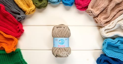 Image of GANGA Knitting Yarn Thick Chunky Wool, Blankie Skin 600 GMS Best Used with Knitting Needles-HE Art-AAEA