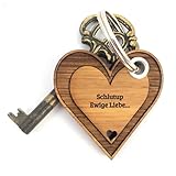 gaststätte schlutuper tannen NACHHALTIG & LANGLEBIG: Gefertigt aus robustem Bambusholz und geschützt mit Naturöl, präsentiert sich dieser Anhänger in verschiedenen Formen. Eine sorgfältige Verarbeitung garantiert Langlebigkeit und Freude für lange Zeit.