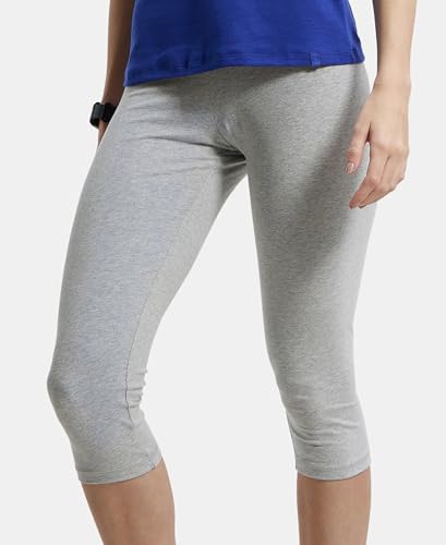 Image of Jockey Women's Slim fit Capri