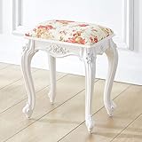 Améliorez votre maison avec notre tabouret en velours, doté d'un rembourrage en velours luxueux et d'un rembourrage en éponge haute élasticité pour une expérience d'assise confortable. Idéale pour votre dressing ou votre chambre, cette pièce élégante allie parfaitement fonctionnalité et élégance, ce qui en fait un incontournable pour votre collection de décoration d'intérieur. Parfait pour ajouter une touche de sophistication à n'importe quel espace.